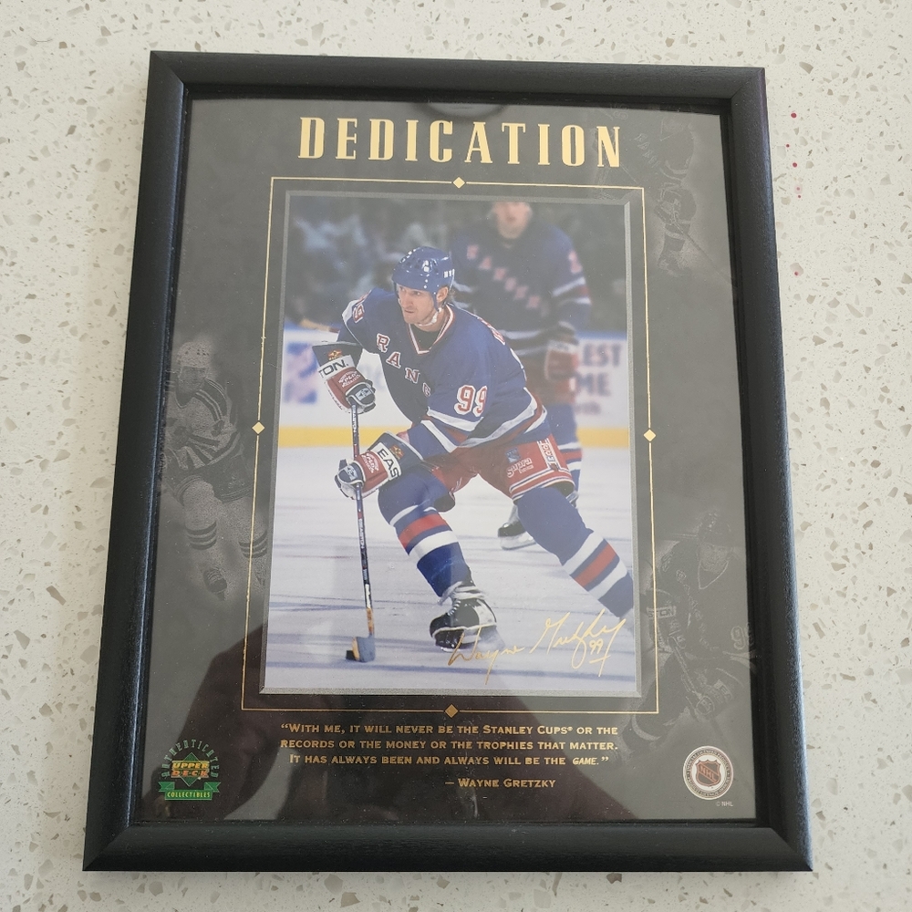 WAYNE GRETZKY Upper Deck collectibles  Dedication plaque NHL Licensed NY Rangers